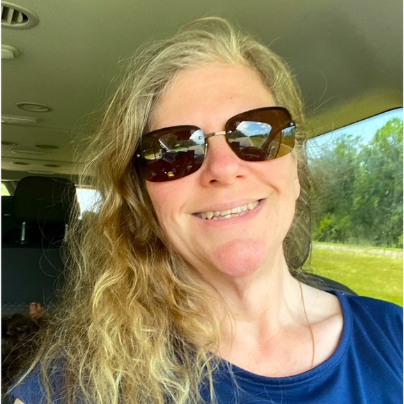 Meet your Posher, Bonnie - Picture 1 of 1